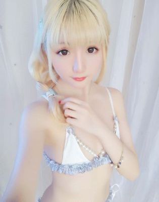 迷人的保姆神马