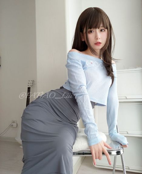 和爸爸kiss歌曲高清免费观看中文