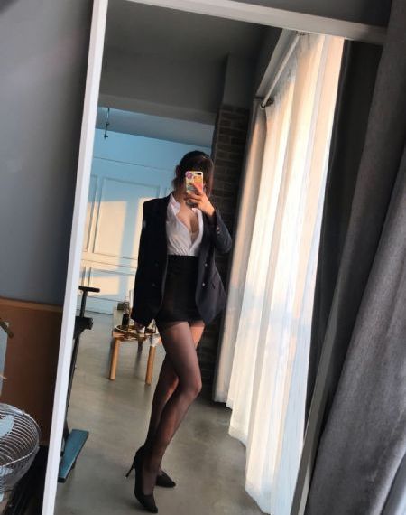 医生别停啊摁摁h别进来视频