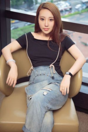 女教师日记在线