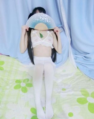 青青河边草完整版观看视频