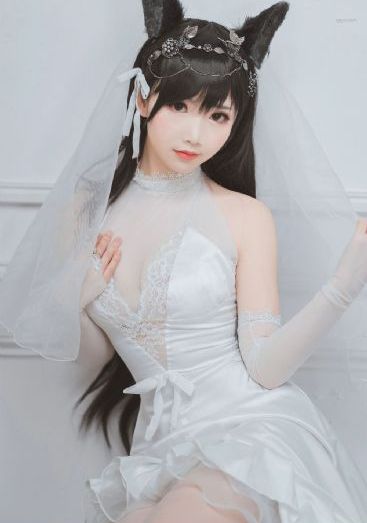 诱人的主妇hd语中字美丽的少妇