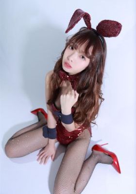 夫目前犯若妻