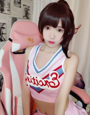 25岁的女高中相亲对象